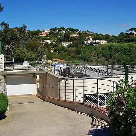 Golfe-juan Sleeps 14 Pool Dom wakacyjny