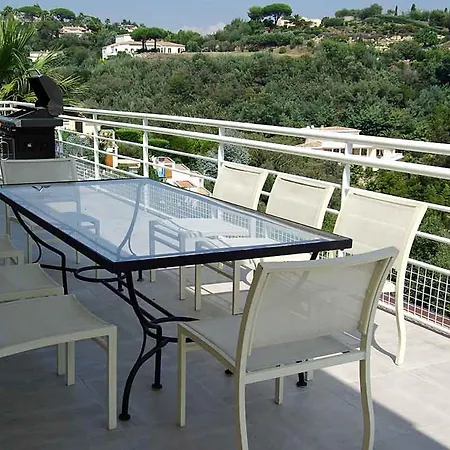 Golfe-juan Sleeps 14 Pool * Golfe-Juan